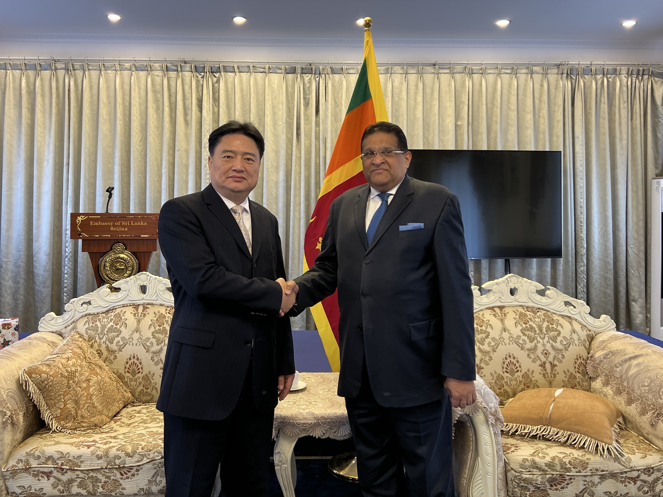 公司领导会晤斯里兰卡驻华大使
